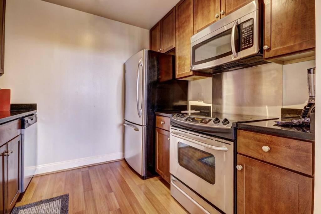 Harbor Apartments Free Indoor Parking Baltimore Dış mekan fotoğraf